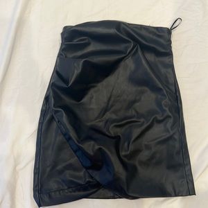 Zara leather black slit skirt